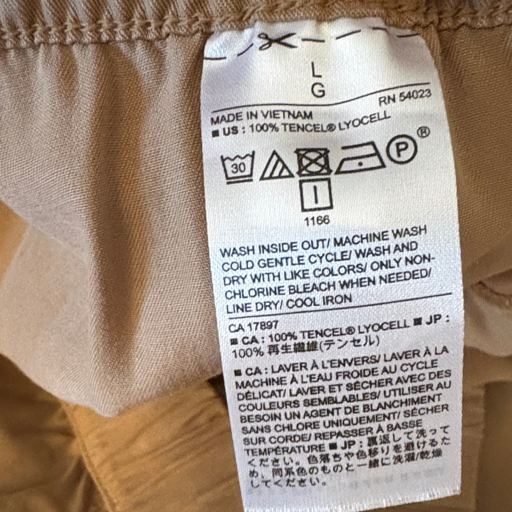 Banana Republic Beige Cargo Jogger Pants - Picture 11 of 11